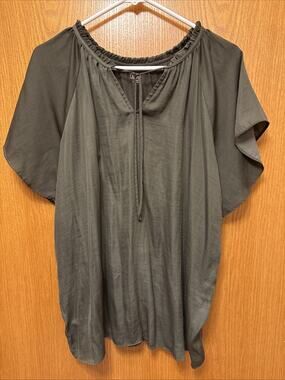 Loft Women’s Large Green Split Neck Tunic